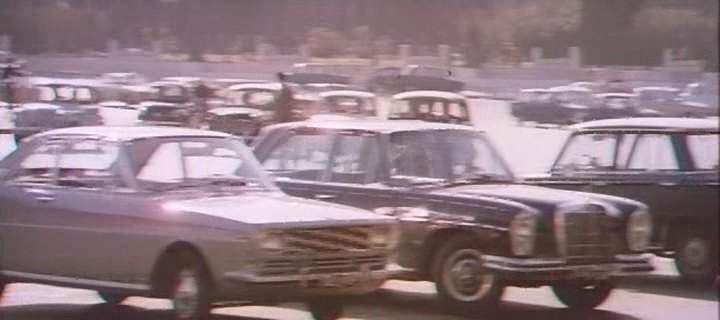 Mercedes-Benz 250 S