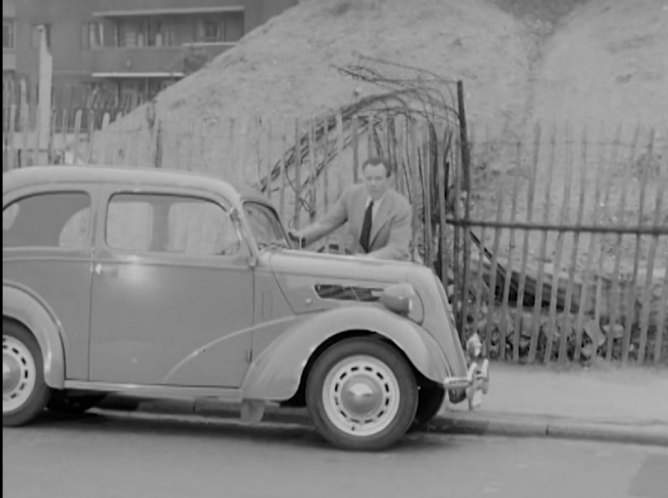 1949 Ford Anglia in Impulse