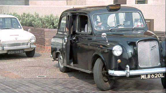 Triumph 1300