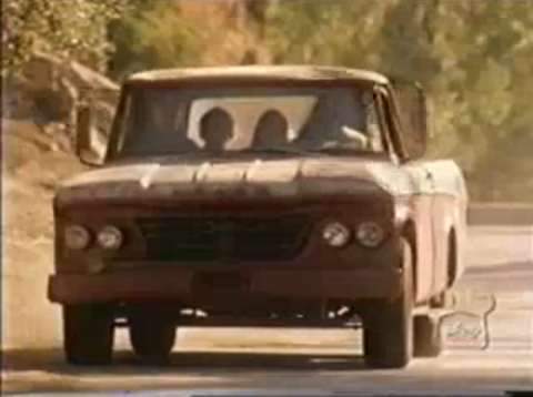 Dodge D-100