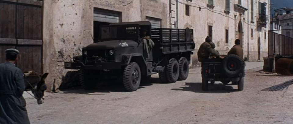 Reo M-35