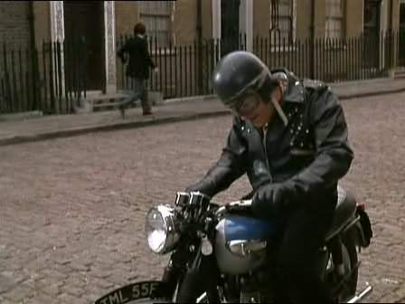 Triumph TR 6 Trophy