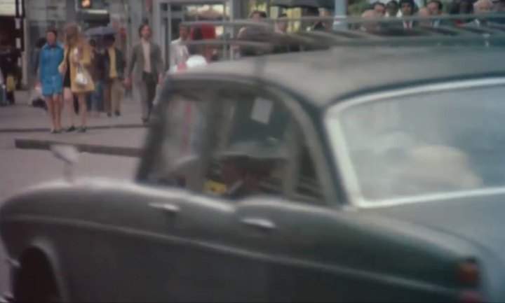 Humber Hawk Series IV