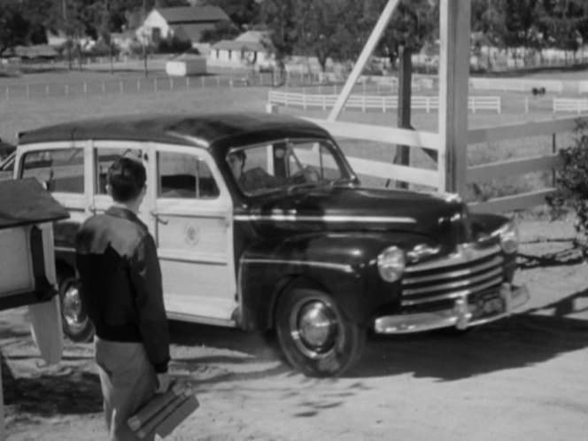 Ford Super De Luxe Station Wagon