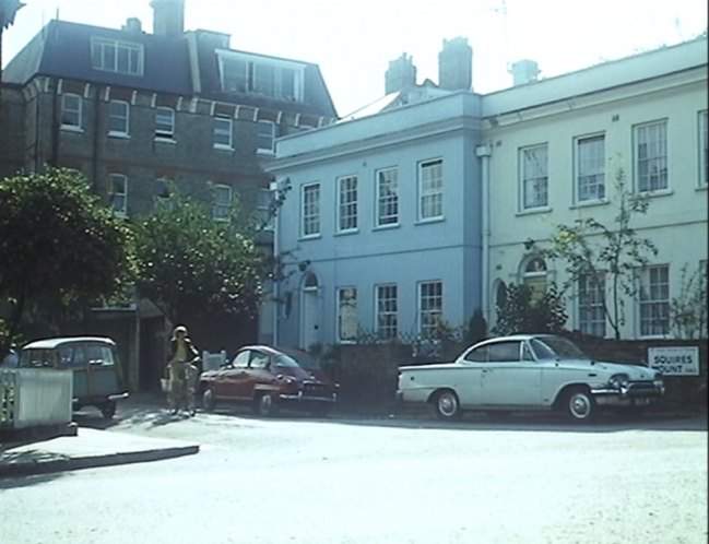 Ford Consul Capri 335
