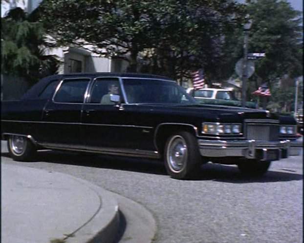 Cadillac Fleetwood 75