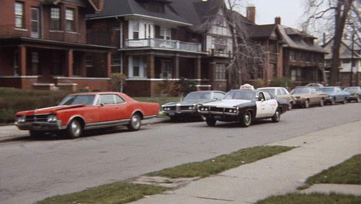 Oldsmobile Starfire