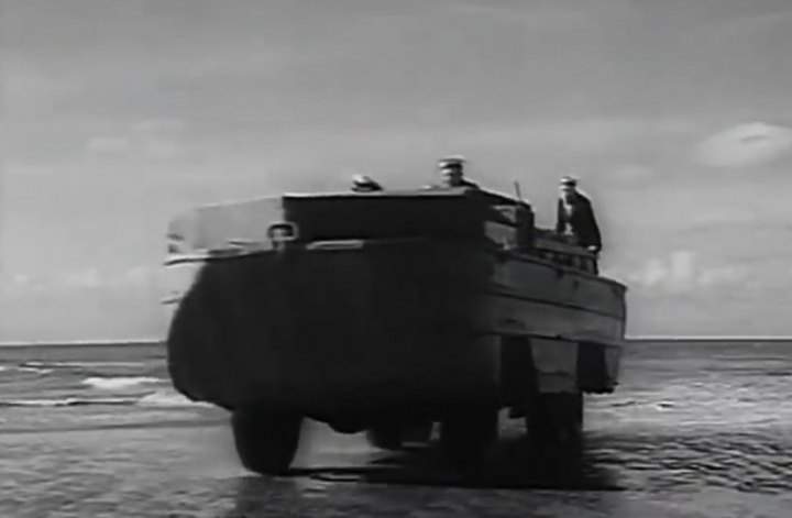 GMC DUKW-353