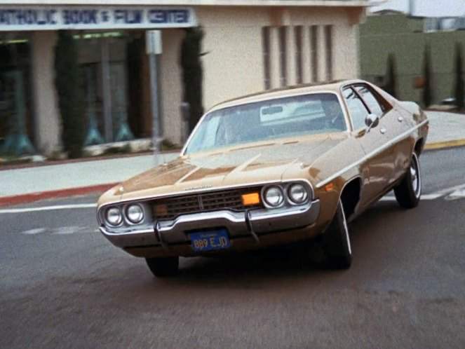 Plymouth Satellite