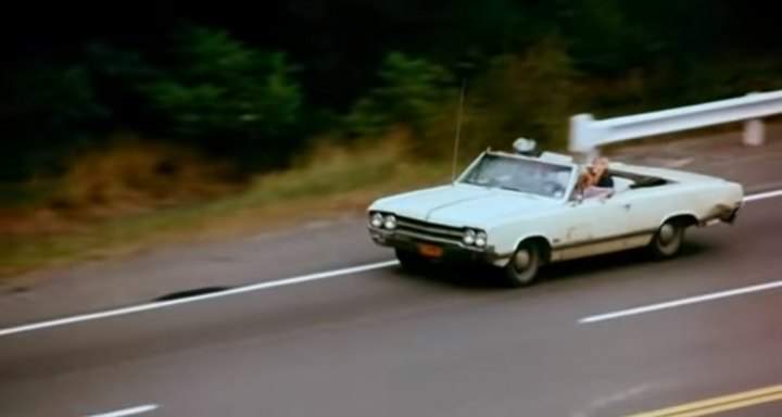 Oldsmobile F-85 Cutlass