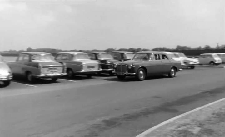 Riley 4/72