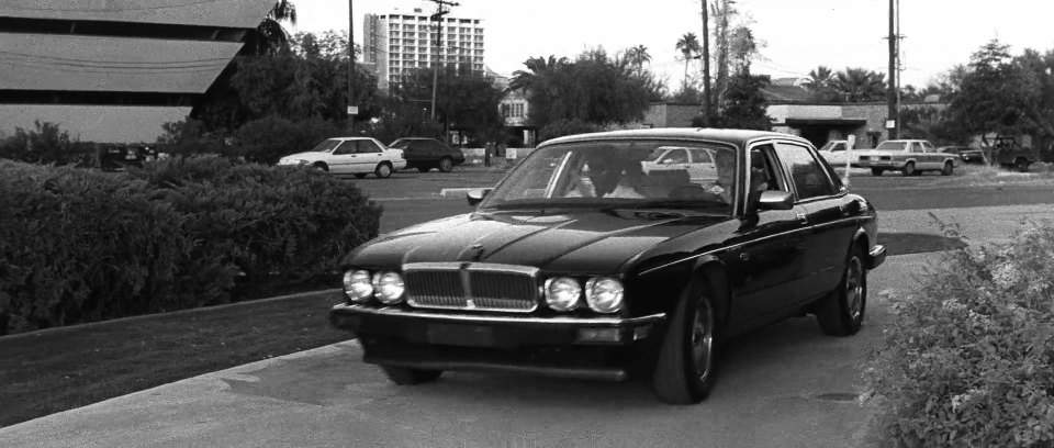 Jaguar Vanden Plas