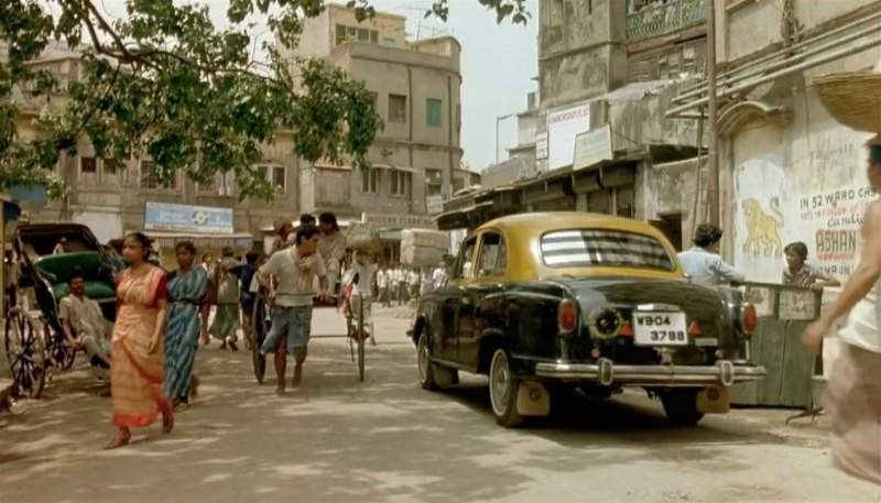 Hindustan Ambassador Nova