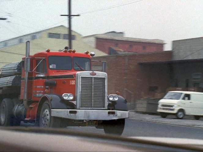 Peterbilt 358