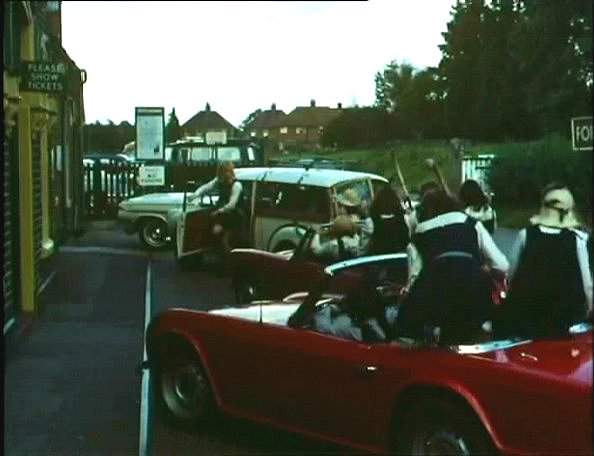 Triumph TR4