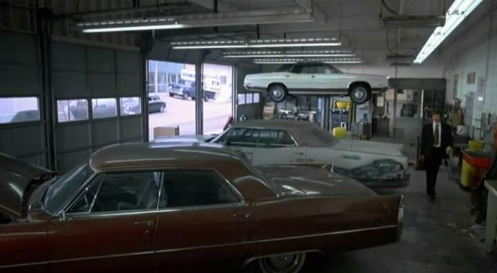 Cadillac Sedan DeVille