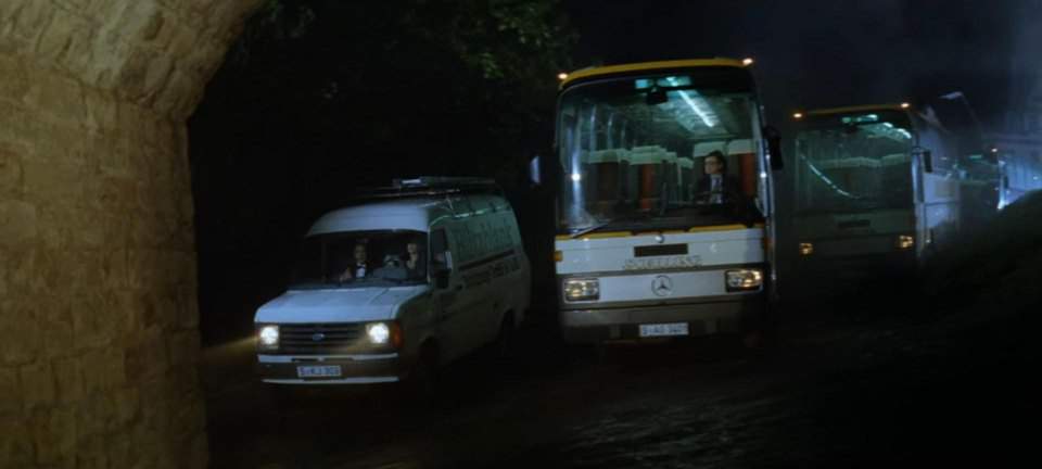 Mercedes-Benz O 303 RHD