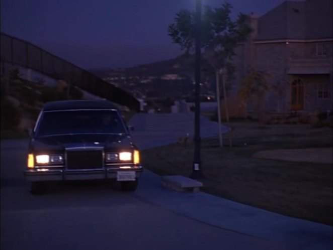 Lincoln Town Car Stretched Limousine