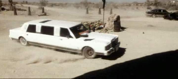 Lincoln Town Car Stretched Limousine