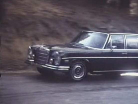 Mercedes-Benz 280 SE