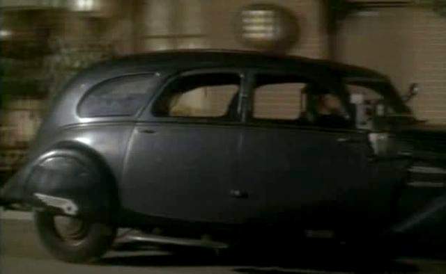 Peugeot 402 L Taxi