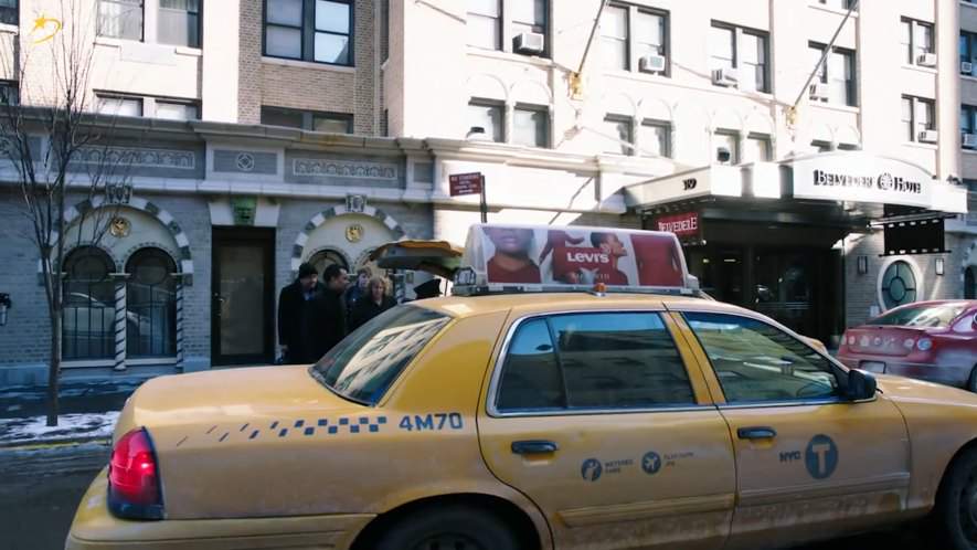Ford Crown Victoria