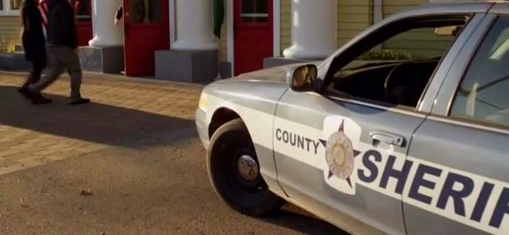Ford Crown Victoria