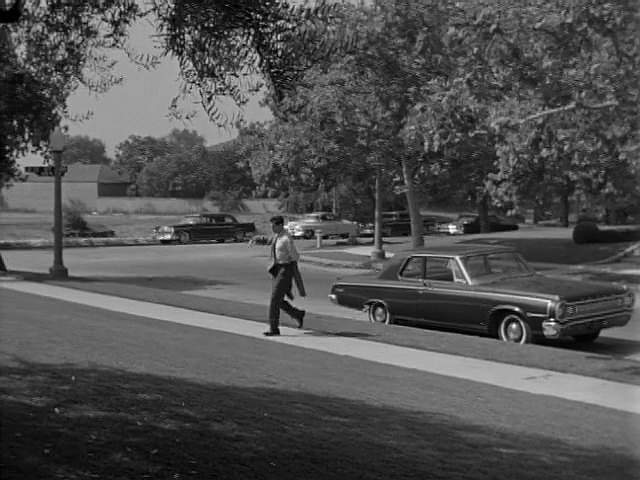 Dodge 330