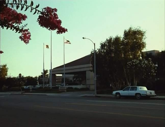 Cadillac Sedan DeVille