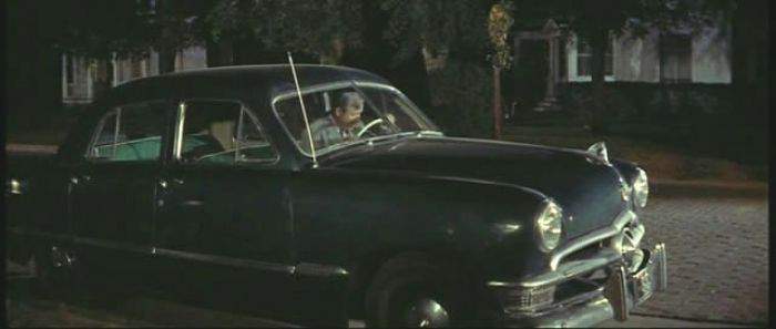 Ford Custom De Luxe