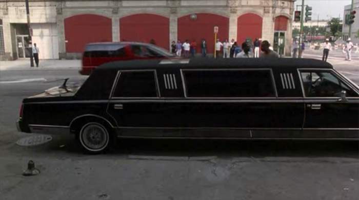 Lincoln Town Car Stretched Limousine