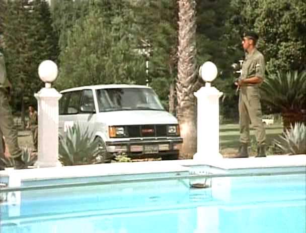 GMC Safari