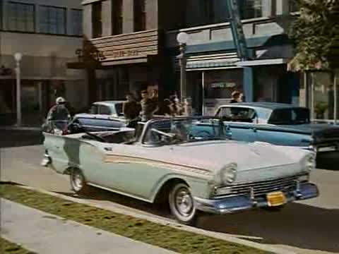 Ford Fairlane 500 Sunliner