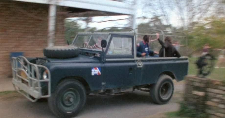 Land-Rover 109'' Series IIa