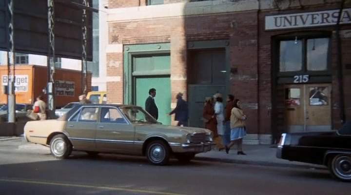 Plymouth Volaré