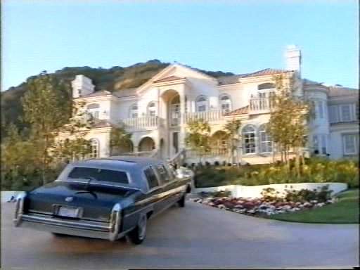 Cadillac Fleetwood Brougham Stretched Limousine