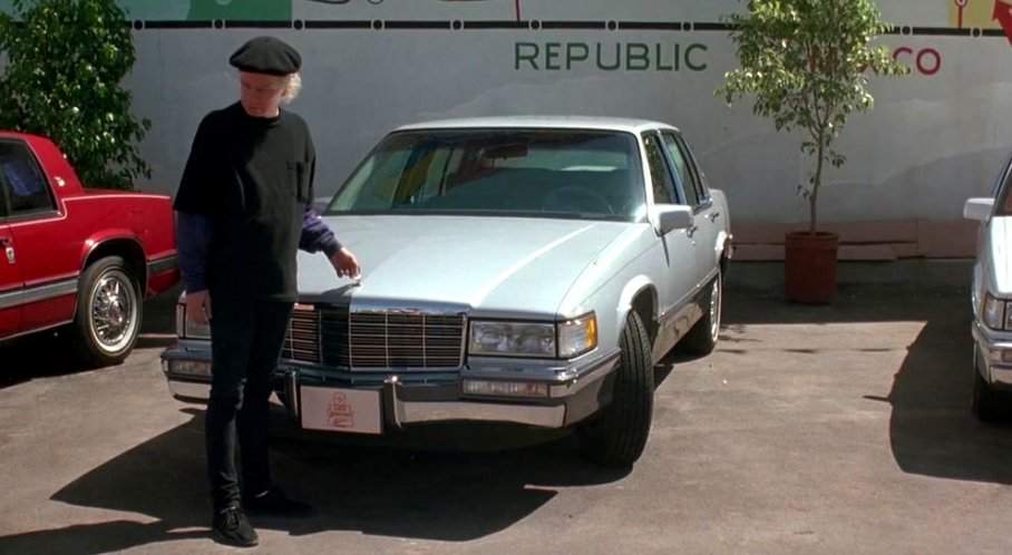 Cadillac Sedan DeVille