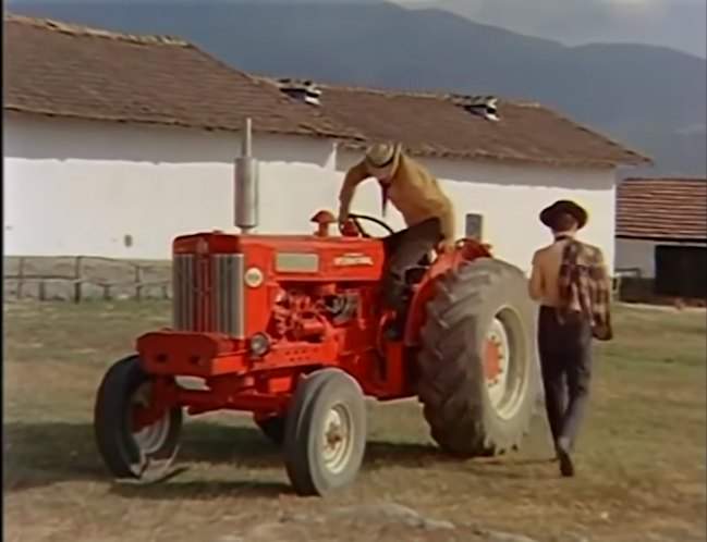 International Harvester B-614