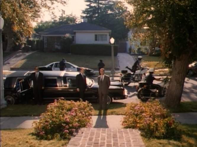 Lincoln Town Car Stretched Limousine