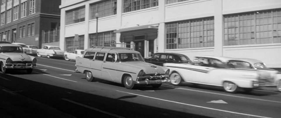 Ford Fairlane 500