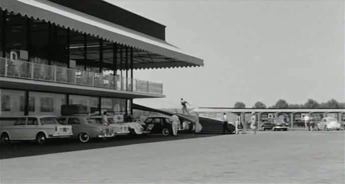 Panhard PL17