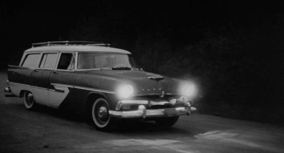 Plymouth Sport Suburban