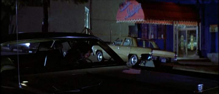 Chrysler New Yorker Brougham