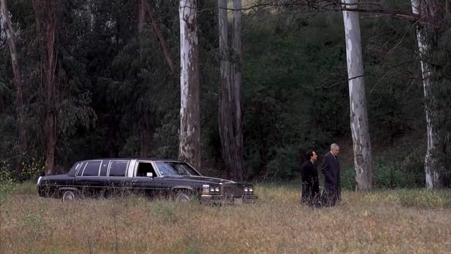 Cadillac Sedan DeVille Stretched Limousine