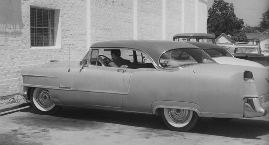 Cadillac Coupe DeVille