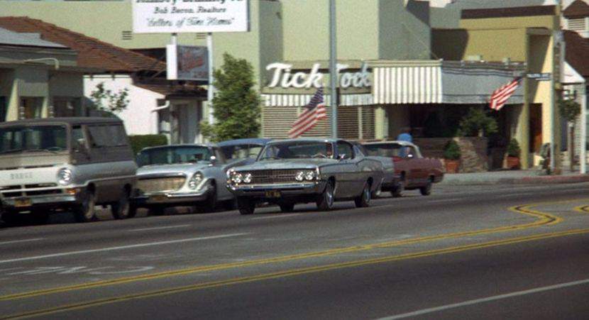 Chrysler New Yorker