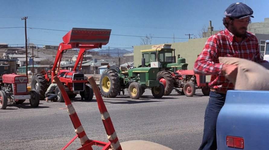 John Deere 2120
