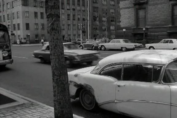 Dodge 330