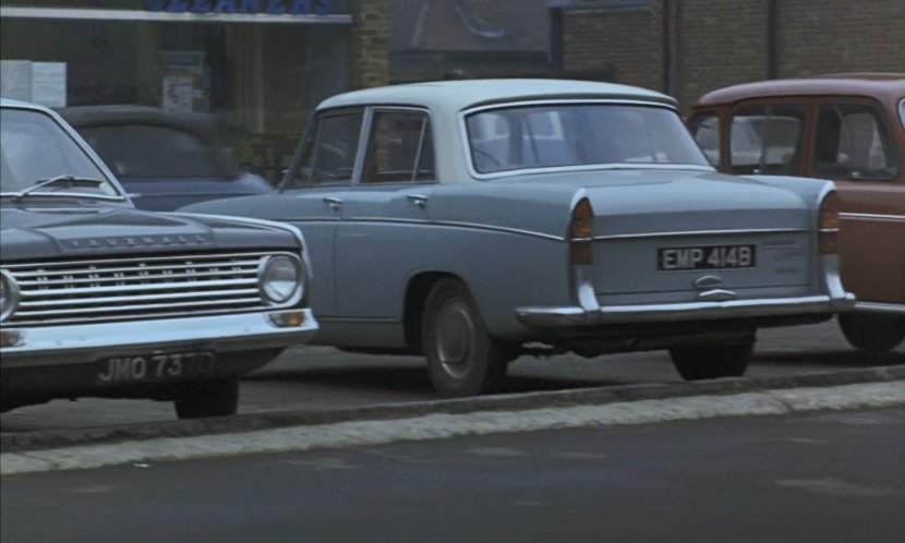 Morris Oxford Series VI