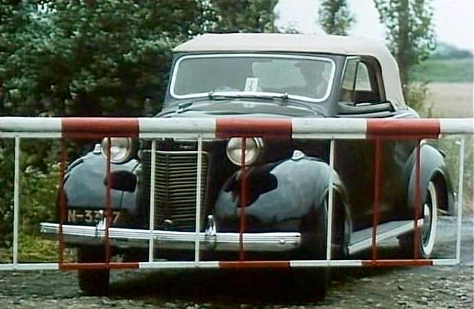 Chrysler Royal